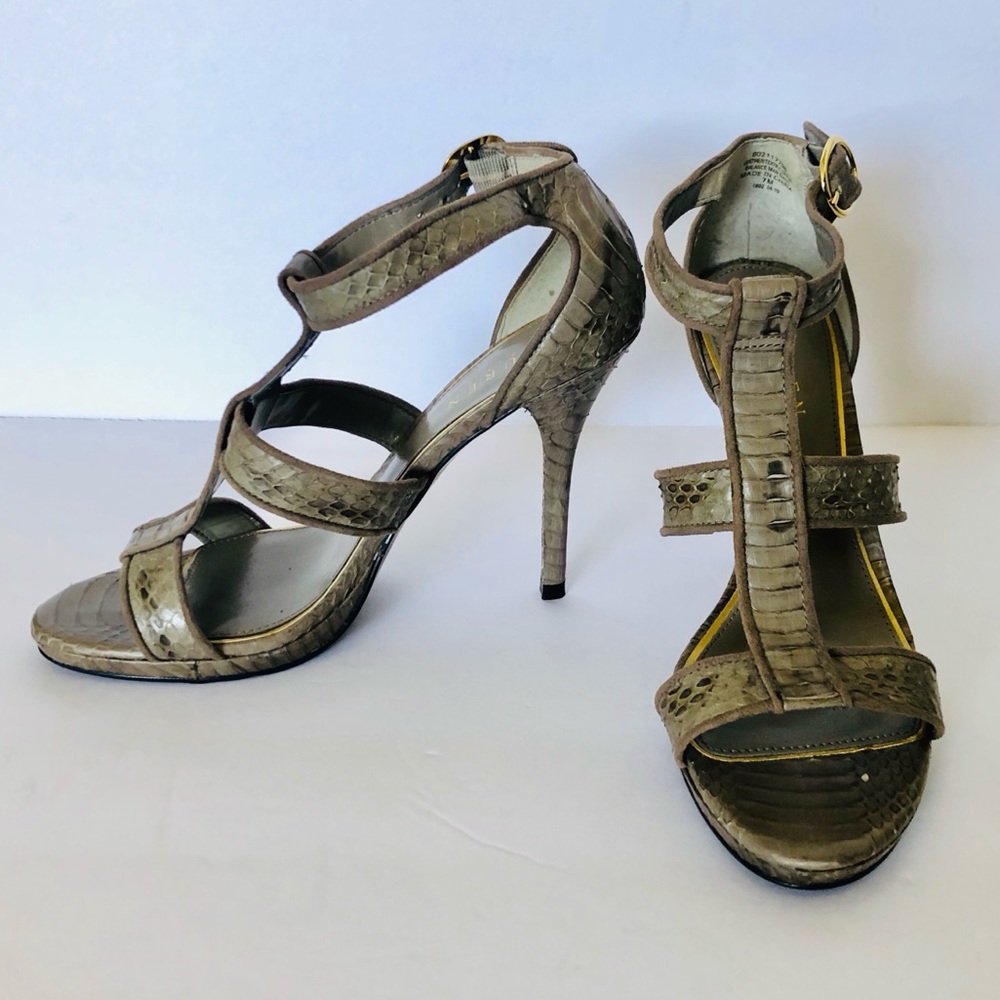 LAUREN RALPH LAUREN Gray Snake Embossed T-Strap Buckle Stiletto Heel Sandals